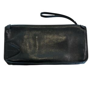 Kenneth Cole Large Black Leather Wristlet Clutch Excellent Condition